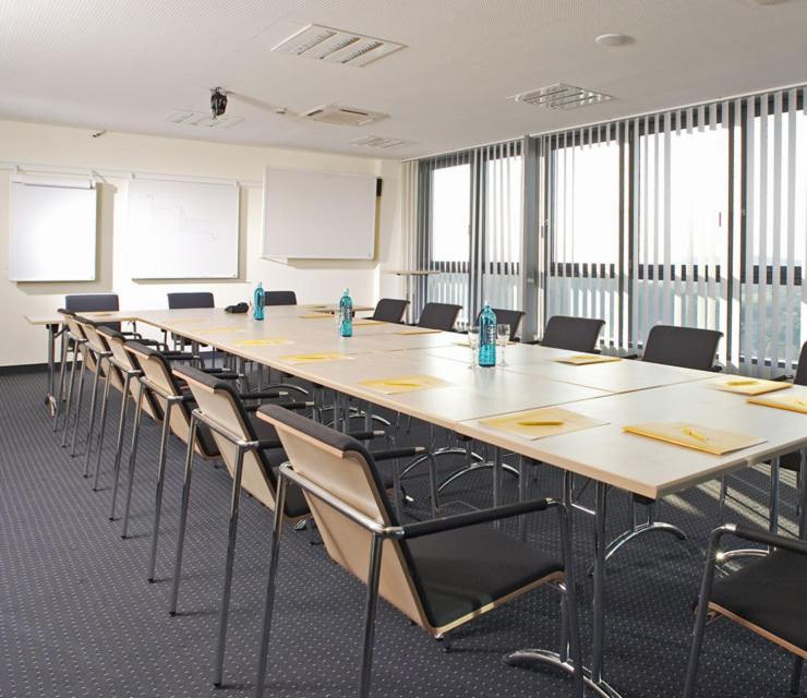 Qualitel Wilnsdorf Hotel Ngoại thất bức ảnh